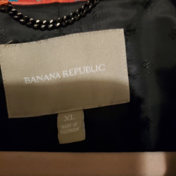 Coat - Picture 3 of 6